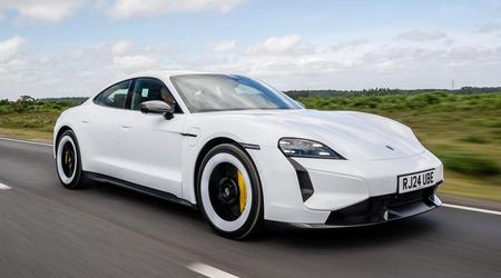 Salg av noen Porsche Taycan-enheter stanset i Storbritannia på grunn av batteriproblemer
