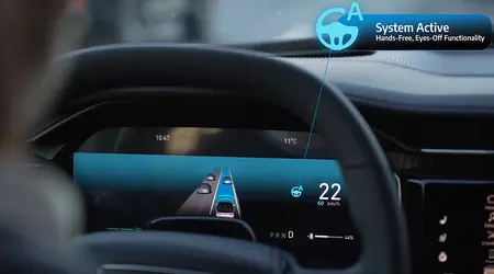 Stellantis har avduket STLA AutoDrive, en autopilot som lar føreren slappe av bak rattet