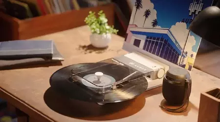 Toshiba har avduket den bærbare platespilleren Aurex AX-RP10, som lar deg lytte til musikk uansett hvor du er