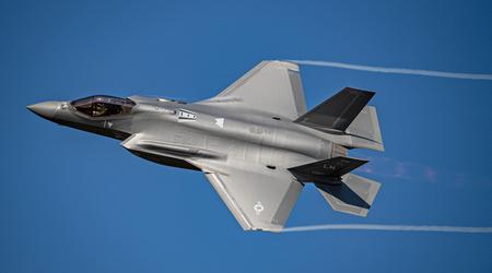 Kontrakt på 5,62 milliarder dollar: Tsjekkia undertegner kontrakt om kjøp av 24 F-35A femtegenerasjons kampfly