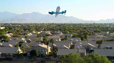 Amazon har begynt å levere Apple-utstyr med droner