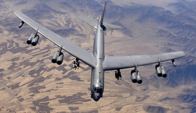 USA sender B-52 strategiske bombefly til ...