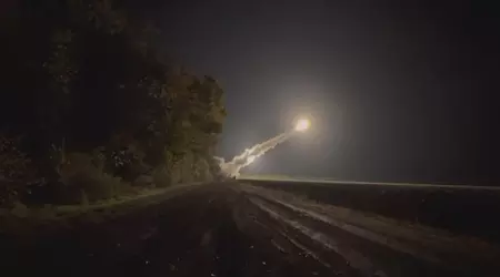 Ukraina kan motta rundt 20 ballistiske ATACMS-missiler, hver med 950 submunitioner og en rekkevidde på 165 km.