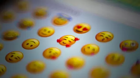 Bloomberg: iOS 18 vil tillate deg å lage dine egne emoji ved hjelp av kunstig intelligens