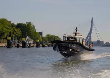 Rotterdam havn har lansert et elektrisk ...