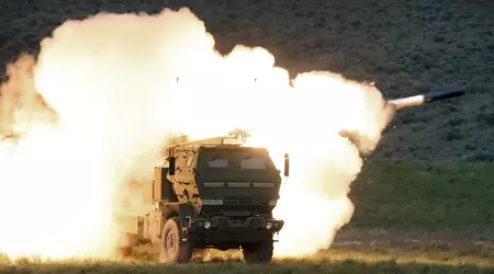 HIMARS/MLRS ødela en russisk Tor-M2 bakke-til-luft-missilkaster til 25 millioner dollar med ett enkelt GMLRS-prosjektil til 200 000 dollar.