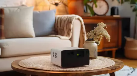 Epson har lansert EpiqVision Mini EF-21 og EF-22 i Europa: kompakte laserprojektorer med Google TV ombord og priser fra 899 euro.