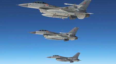 Danmark overleverer første parti F-16 Fighting Falcon-jagerfly til Ukraina innen en måned