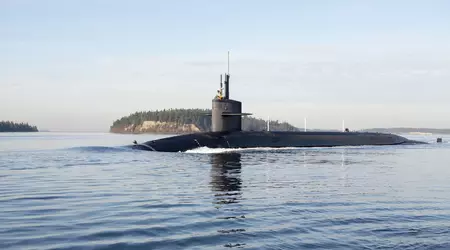 Den amerikanske marinen vil forlenge levetiden til opptil fem atomdrevne ubåter i Ohio-klassen med interkontinentale ballistiske missiler og atomvåpen.