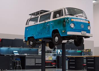 Volkswagen gjenoppretter en eldre T2 som ...
