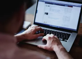 Apple planlegger å redesigne MacOS Kalkulator-appen