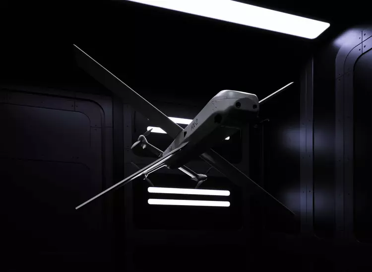 Helsing har offisielt presentert HX-2 AI-dronen, ...