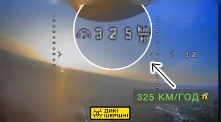 Ukrainske utviklere fra Wild Hornets overklokkerer FPV-drone til rekordhøye 325 km/t