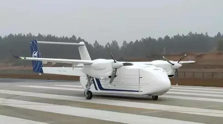 Kan fly 500 km: Kineserne utvikler tomotors UAV HH-100 med to motorer 