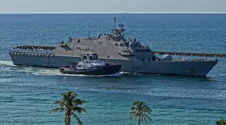Den amerikanske marinen vil i løpet av to uker utrangere de unge skipene USS Detroit og USS Little Rock til en samlet kostnad på nesten 800 millioner dollar.