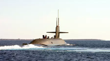 USA har utplassert den atomdrevne ubåten USS Florida i Persiabukta, som kan bære 154 Tomahawk-cruisemissiler med en rekkevidde på opptil 2500 kilometer.