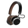 Et perspektivbilde av de brune Beyerdynamic Aventho 100 hodetelefonene