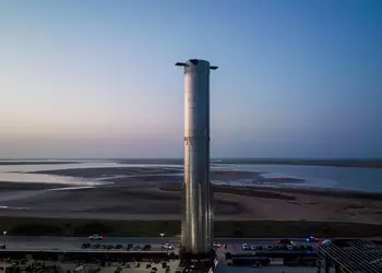 SpaceX rullet en ny Super Heavy-raketprototype ...