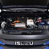 Isuzu D-Max EV i fart