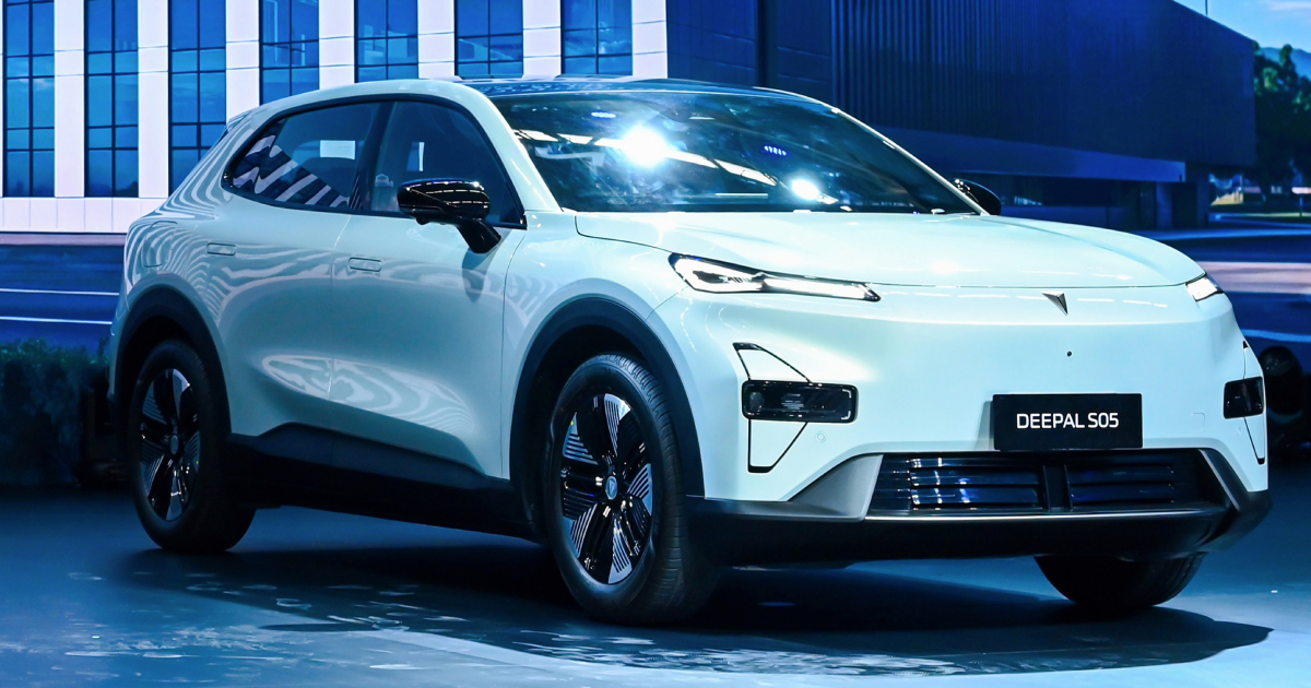 Deepal S05 tar av i Thailand: innvielsen av Changan-anlegget Legendarisk debut: Hvordan Deepal S05 crossover erobret Thailand ved åpningen av Changan-anlegget