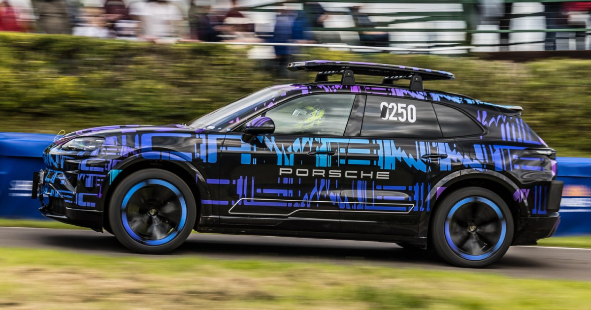 Første blikk på den kamuflerte Porsche Cayenne elektriske bilen Elektrisk Porsche Cayenne sett på test i kamuflasje