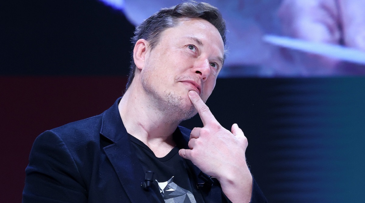 Fra Teslaer til Mars-oppdrag: Revolusjonen ifølge Elon Musk Elon Musk: Innovatøren som flytter grensene for romfart og teknologi