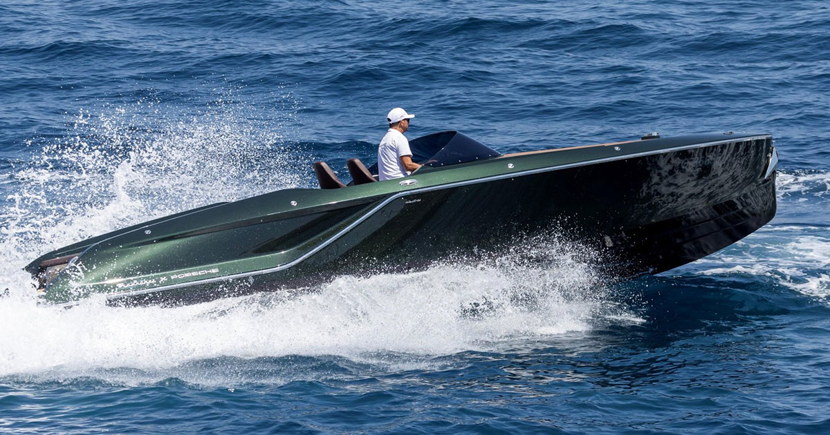 Banebrytende Design: Den Nye Sjarmen til Frauscher x Porsche 850 Fantom Frauscher x Porsche 850 Fantom: Innovasjon og Luksus på Vann