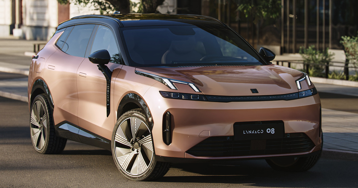 Lynk & Co 08 avduket: Midt mellom tradisjon og futurisme Lynk & Co 08: Et innblikk i fremtiden for urban mobilitet