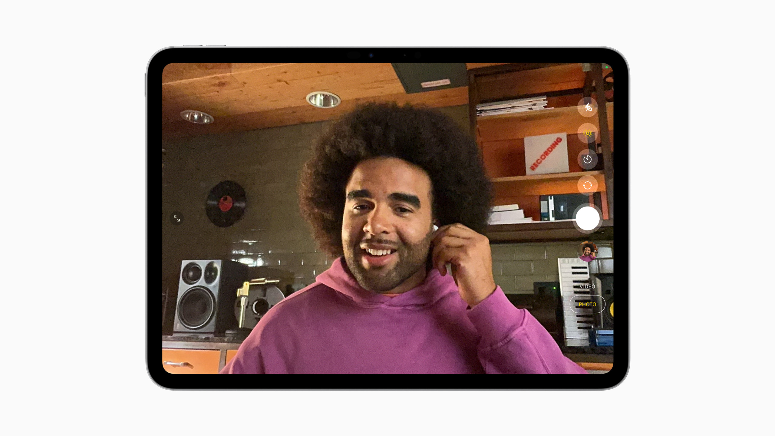 Ta opp og kontroller med Apples nye AirPods-funksjoner Maksimal kontroll: nye funksjoner av Apples AirPods
