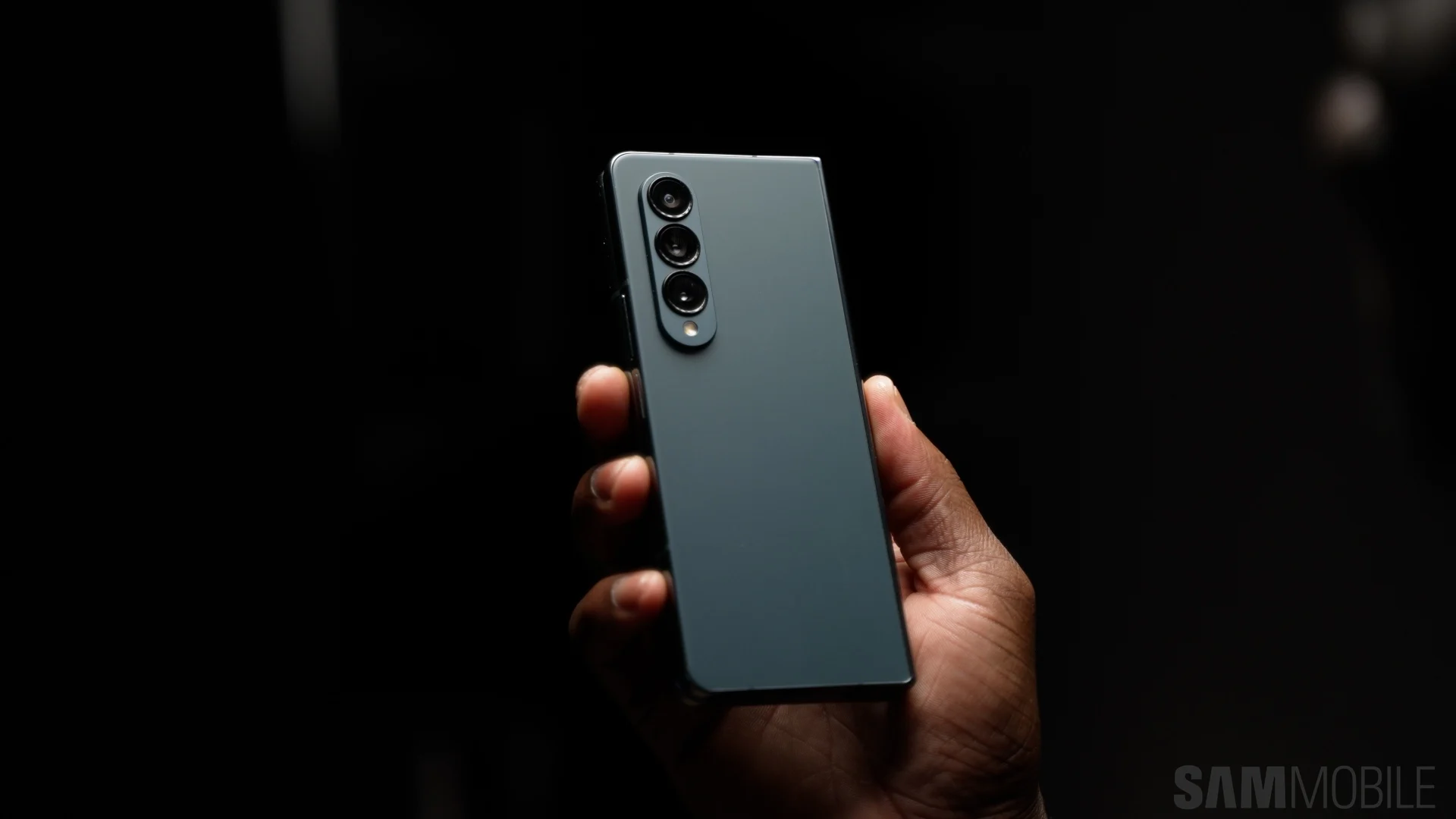 Samsung har begynt å utvikle One UI 8: sammenleggbare Galaxy-smarttelefoner vil motta et nytt skall Samsung forbereder One UI 8 for sammenleggbare smarttelefoner: hva som venter eiere av Galaxy Fold 4 og Flip 4?
