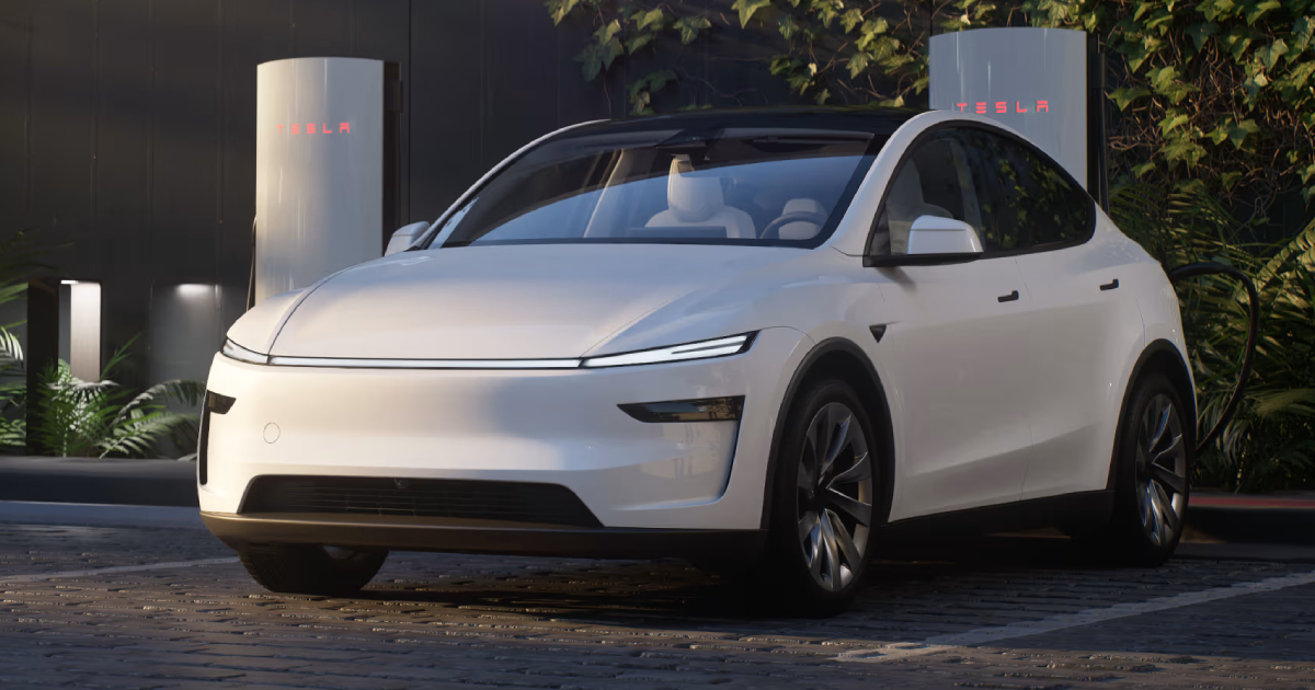 Tesla Model Y-ladingens komplikasjoner: Hva eiere trenger å vite Tesla Model Y: Stopper ved en ladestasjon