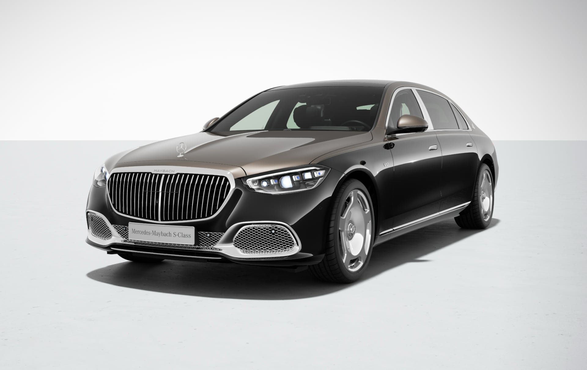 Inne i Mercedes-Benzs teknologidrevne utvikling Mercedes-Benz: Banebrytende i krysningen av luksus og teknologi