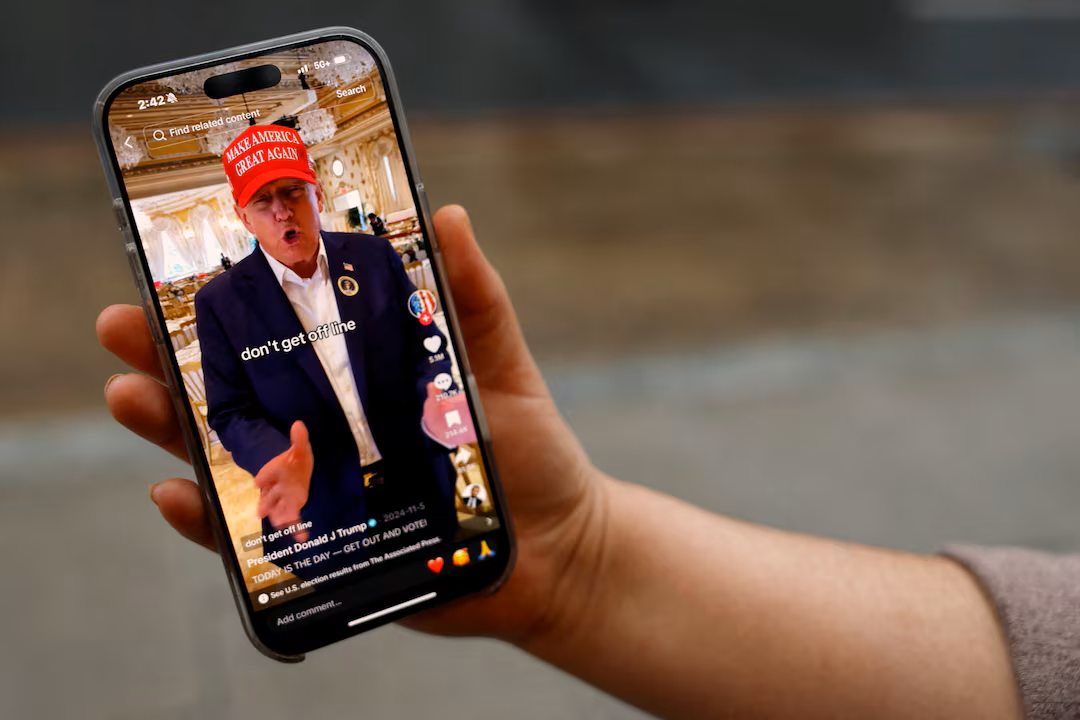 TikTok i Trumps hender: hvordan eks-presidenten driver sosiale medier Trump er tilbake: den tidligere presidenten er nå på TikTok!
