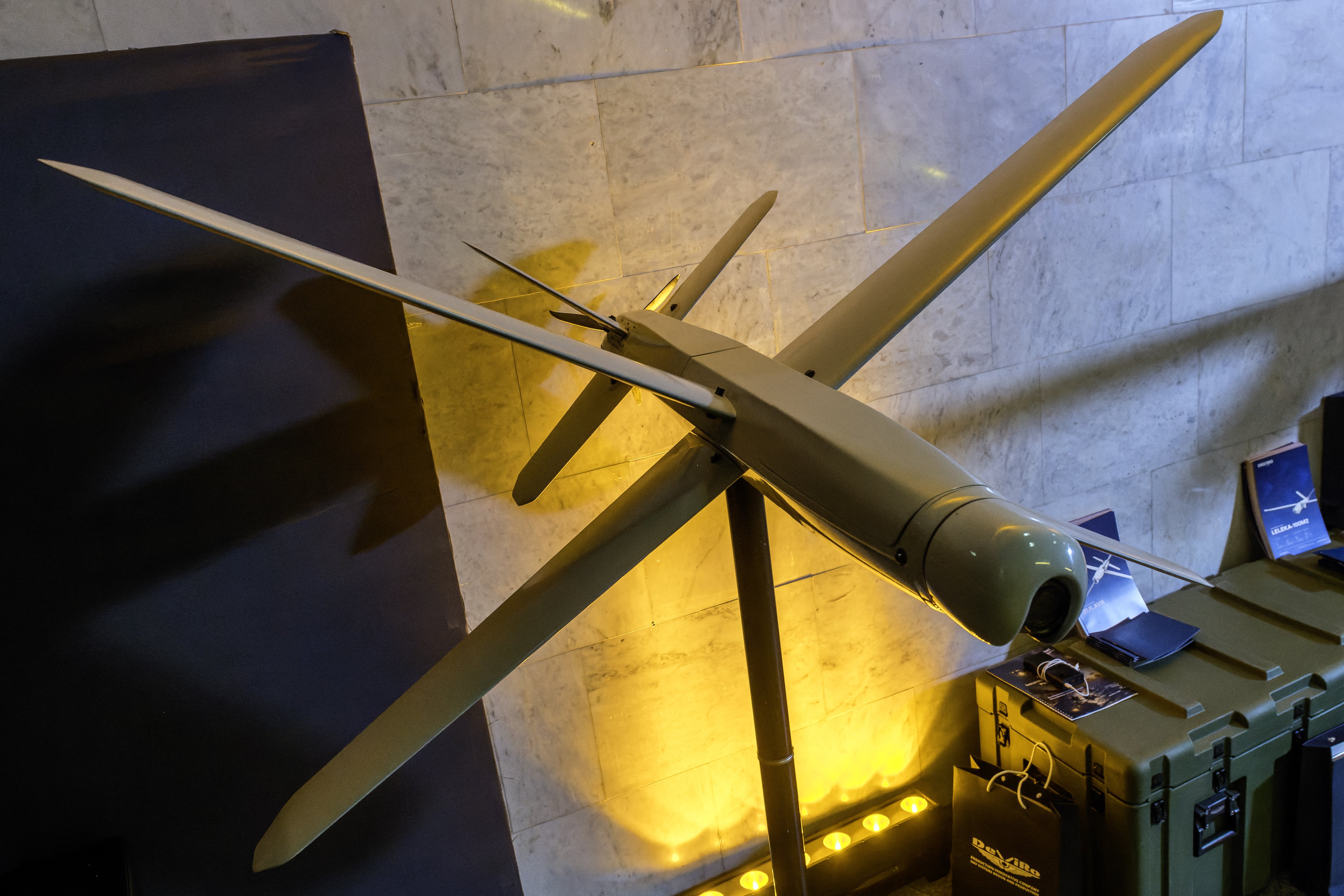 Hvordan ukrainske UAV Bulava overrasker eksperter på dronemessen i Kyiv Ukrainsk UAV Bulava i frontlinjen av droneteknologi: rapport fra en messe i Kyiv