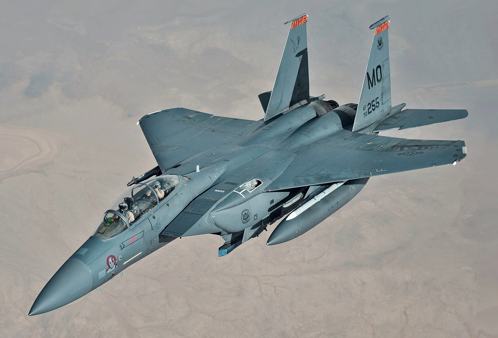 Bak kulissene til F-15E: En trofast tjener av den moderne epoken innen luftfart F-15E: Historien og de nyeste oppgraderingene av det legendariske jagerflyet