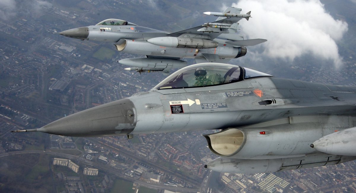 Danske F-16-fly: teknologiske forbedringer og innovasjoner i aksjon Den store fangen: Hvordan Danmark gjorde F-16-flyene til et formidabelt flyvåpen