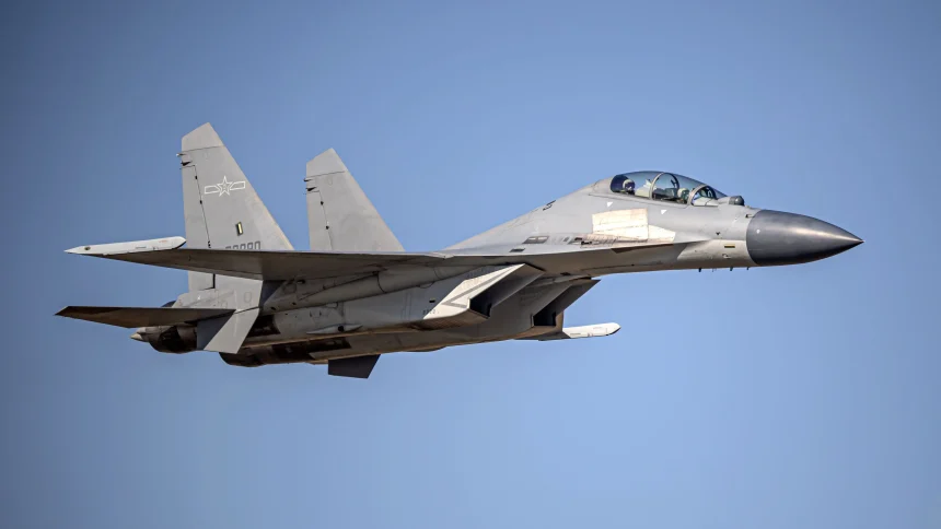Bilder av J-16 jagerflyet: Analyse og tekniske egenskaper ved kinesisk luftfart Det kinesiske jagerflyet J-16: Hva er kjent om det siste bildet