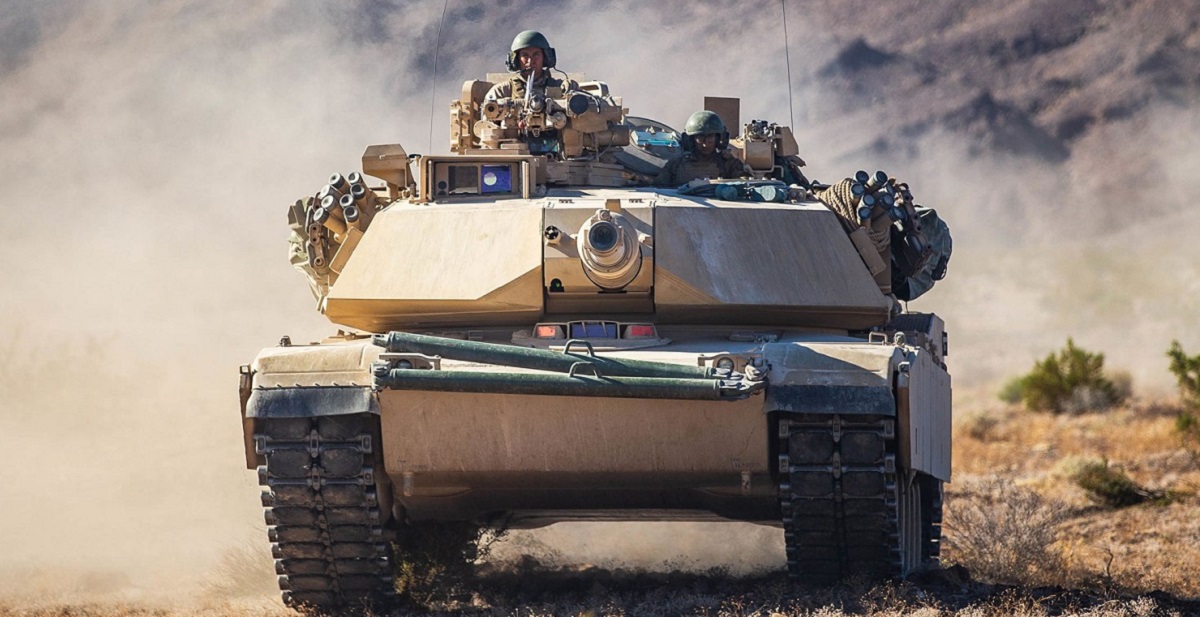 Alt du trenger å vite om M1A1 Abrams-tanken: en guide for nerdete