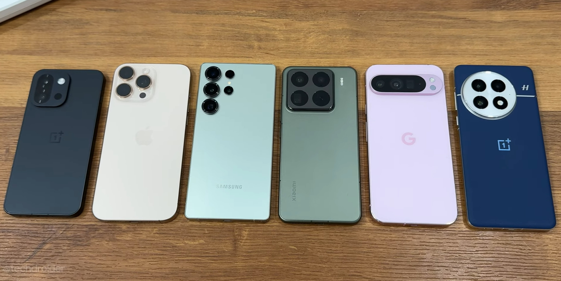 OnePlus 13T slår batterirekorder og slår iPhone 16 Pro Max og Galaxy S25 Ultra OnePlus 13T setter batterirekord og slår iPhone og Galaxy