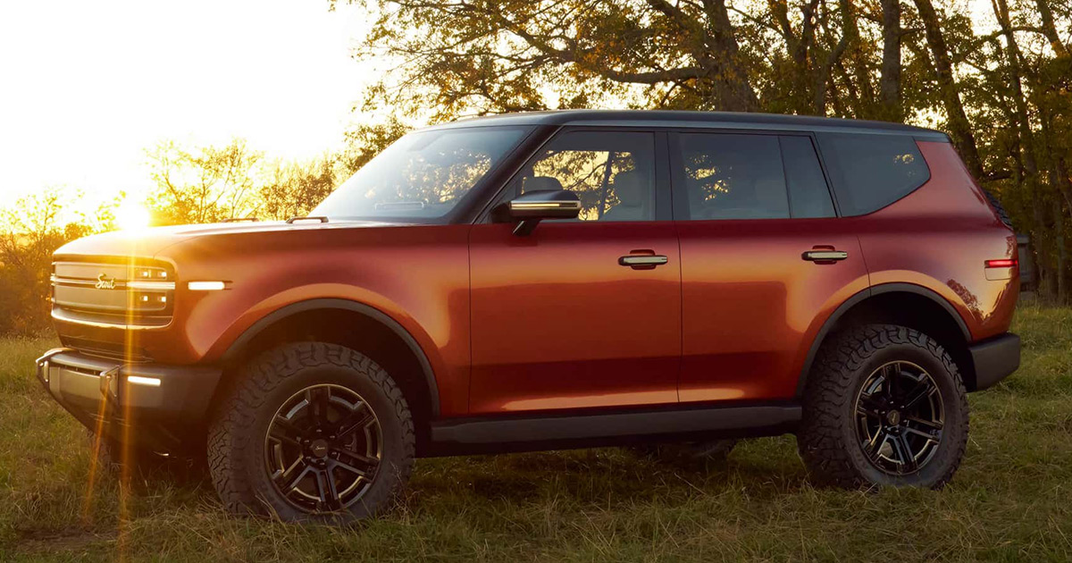 Utforsk veien videre med den ikoniske Scout Traveler SUV-en Scout Traveler SUV: Et klassisk eventyr i ny drakt