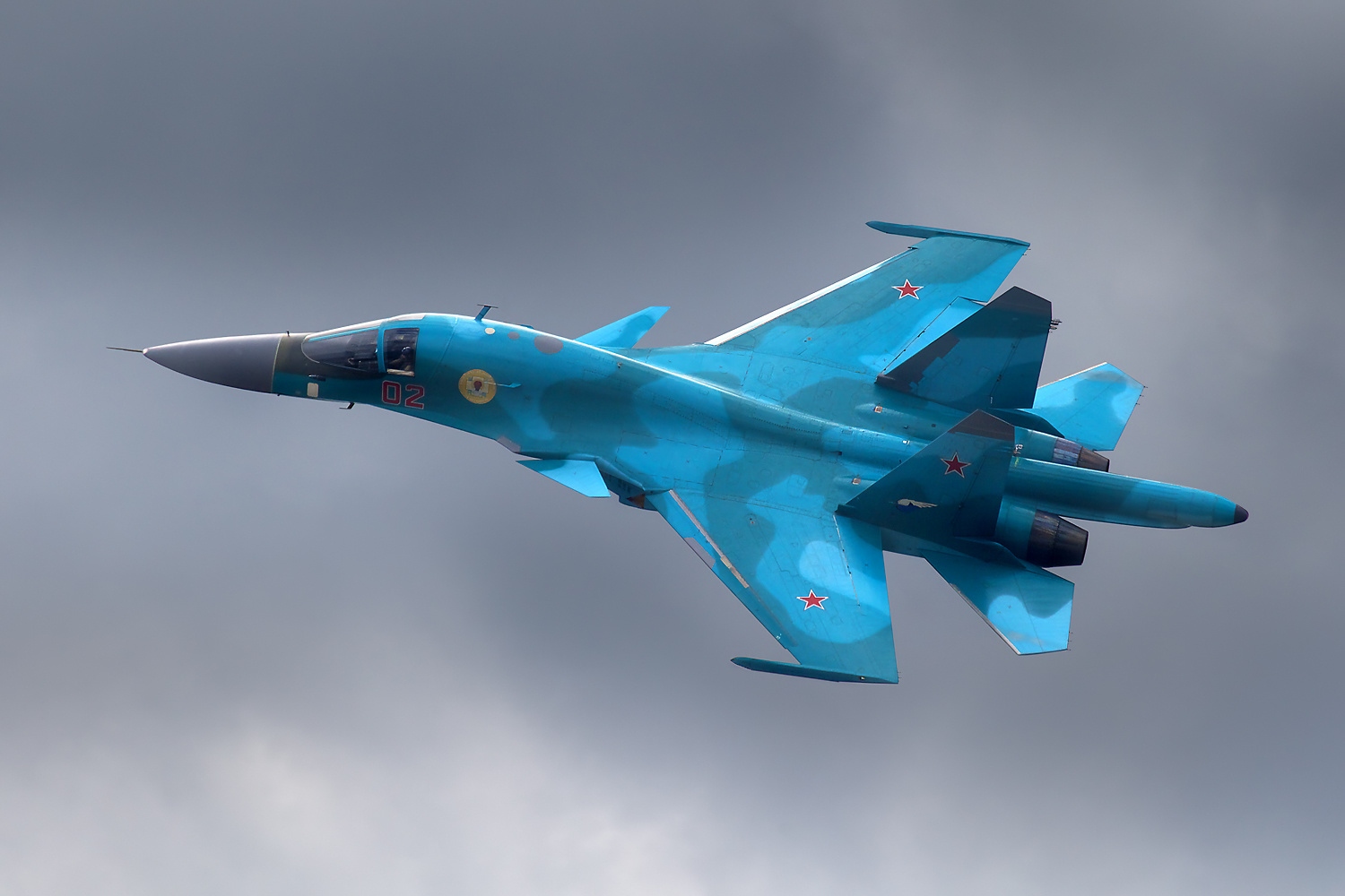 En dypdykk i Su-34s kapabiliteter Utforsking av Su-34: Russlands fryktinngytende angrepsjager
