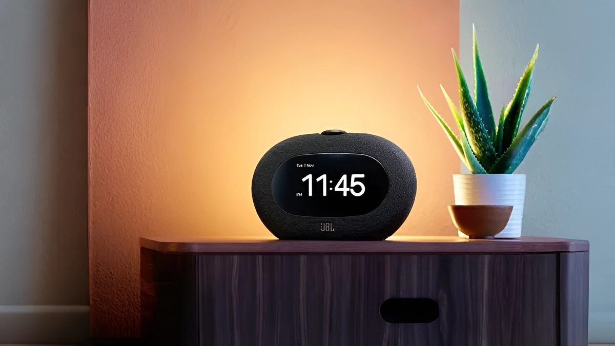 JBL Horizon 3: Et smugkik inn i fremtiden for søvntech JBL Horizon 3: Den ultimate smarte alarmklokken for lydentusiaster