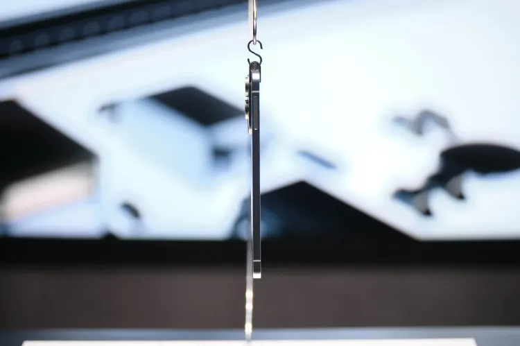 Ultratynn og kraftig: Samsung forbereder seg på lanseringen av Galaxy S25 Edge Samsung kunngjør offisielt utgivelsesdatoen for den futuristiske Galaxy S25 Edge