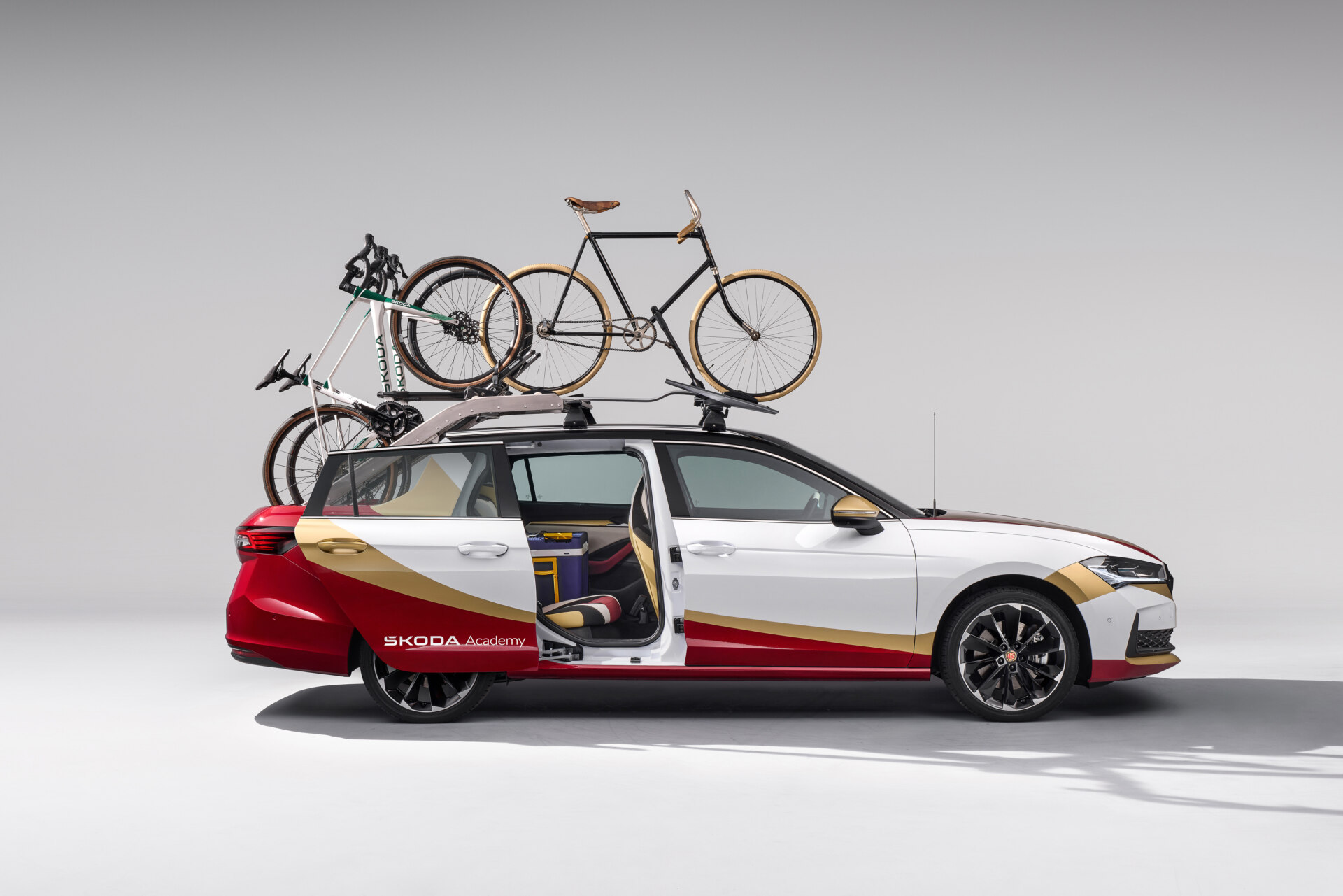 Škoda LK 130 modellbilde 4 Škoda LK 130 modellbilde 4