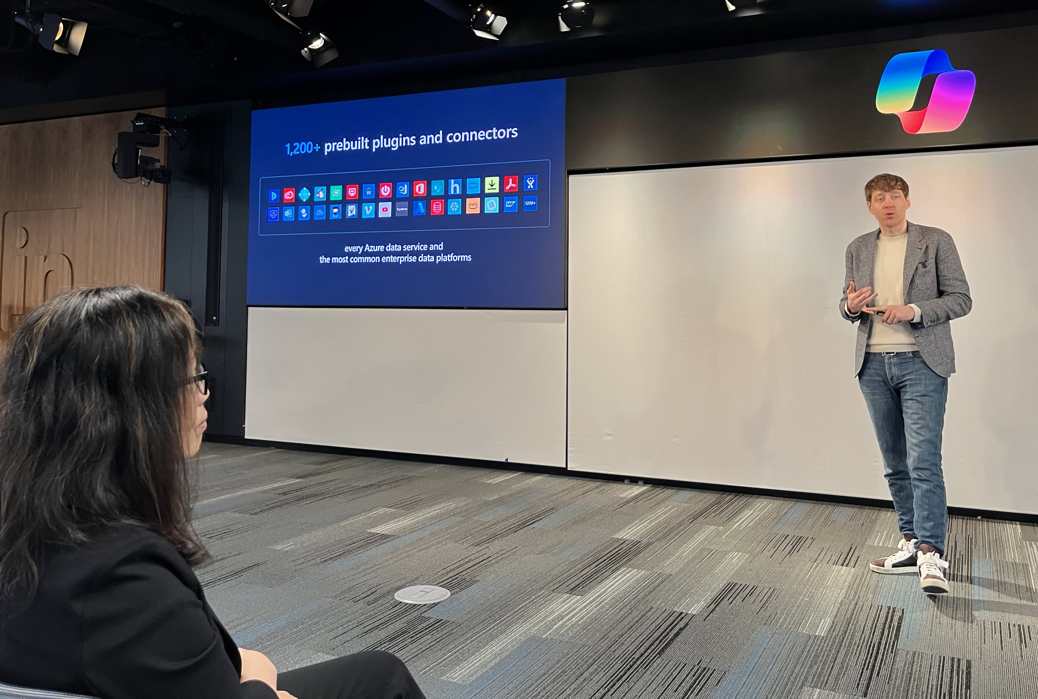 Microsoft har lansert Copilot AI-chatbot for å automatisere rutinemessige oppgaver for finansfolk. Microsoft har lansert Copilot AI-chatbot for å automatisere rutinemessige oppgaver for finansfolk.