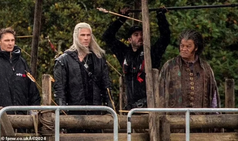 Matrix-stjernen som vampyr: de første bildene fra innspillingen av den fjerde sesongen av The Witcher med Liam Hemsworth og Laurence Fishburne er publisert-2 Matrix-stjernen som vampyr: de første bildene fra innspillingen av den fjerde sesongen av The Witcher med Liam Hemsworth og Laurence Fishburne er publisert-2