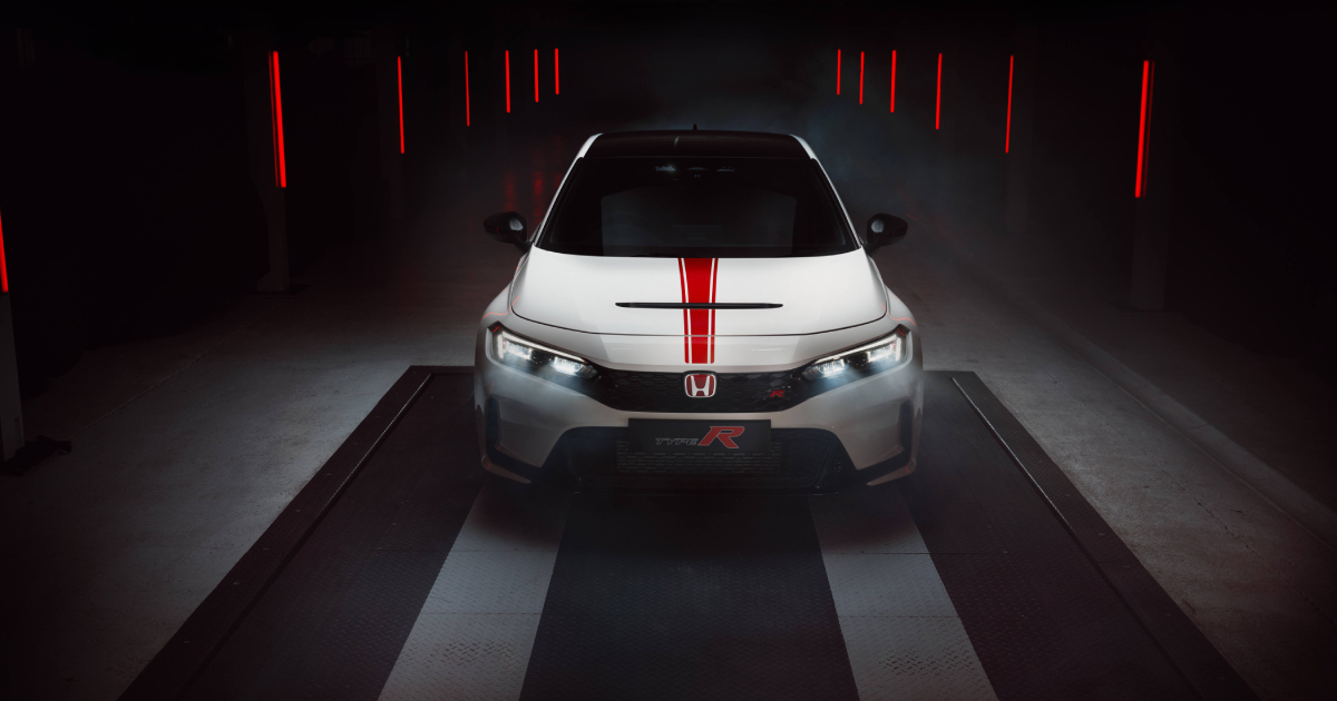 Honda Civic Type R Ultimate Edition i hvit med røde aksenter Honda Civic Type R Ultimate Edition i hvit med røde aksenter