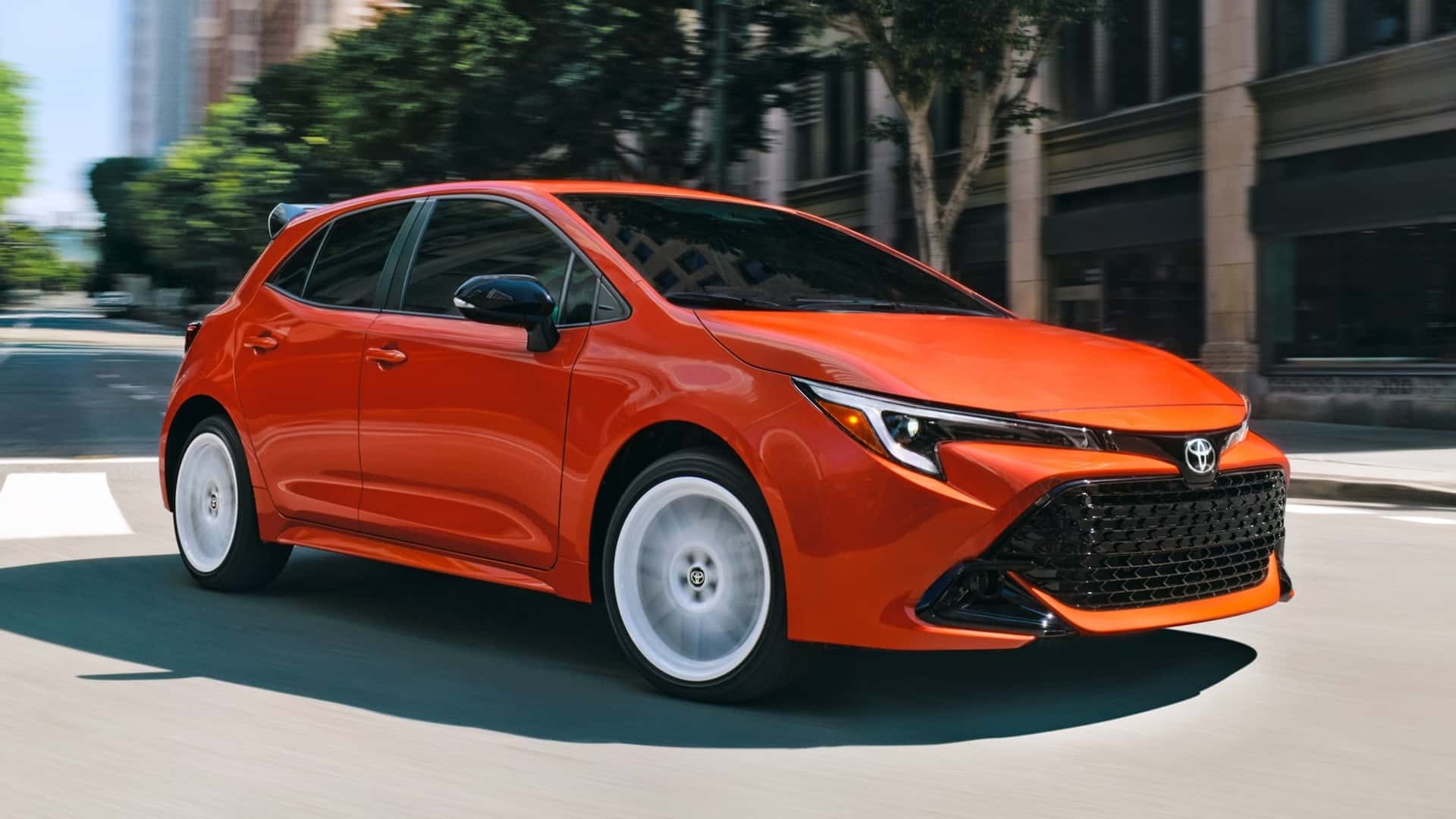 Toyota Corolla Hatchback FX Edition i forskjellige farger Toyota Corolla Hatchback FX Edition i forskjellige farger