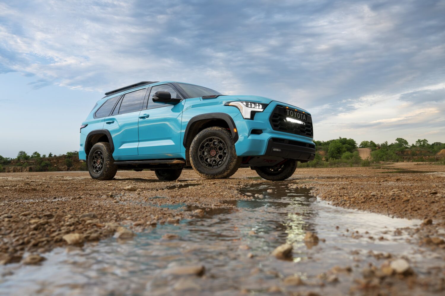 Toyota Sequoia 2026 TRD Pro Wave Maker Bilde 2 Toyota Sequoia 2026 TRD Pro Wave Maker Bilde 2