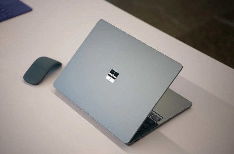 Bilde av Surface Laptop 13 i forskjellige farger Bilde av Surface Laptop 13 i forskjellige farger
